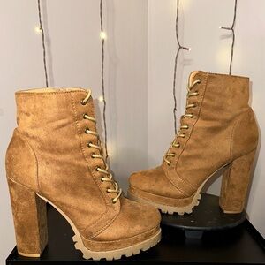 Wild Diva Tan Heeled Boots